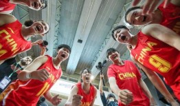 李宁篮球爆料视频最新,揭秘全新篮球鞋与装备背后的科技与设计